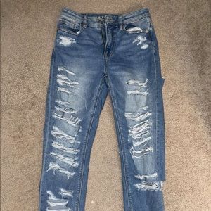 american eagle mom jeans